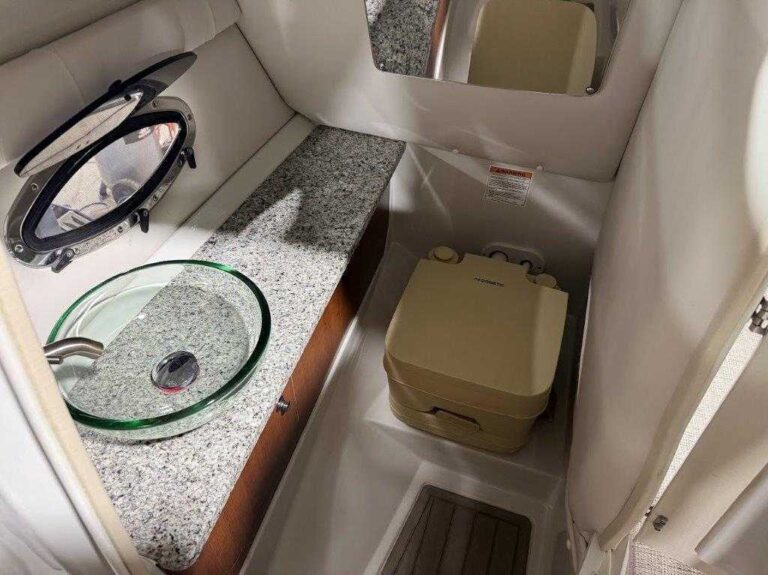 2022 Crownline 255 SS - Arch US-KIS88005H122 [photo 29]